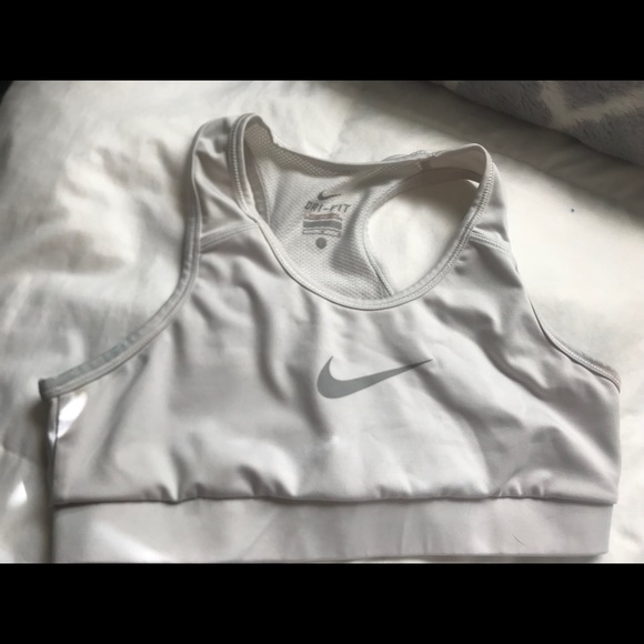 Nike Other - ‼️SALE‼️ White nike sports bra